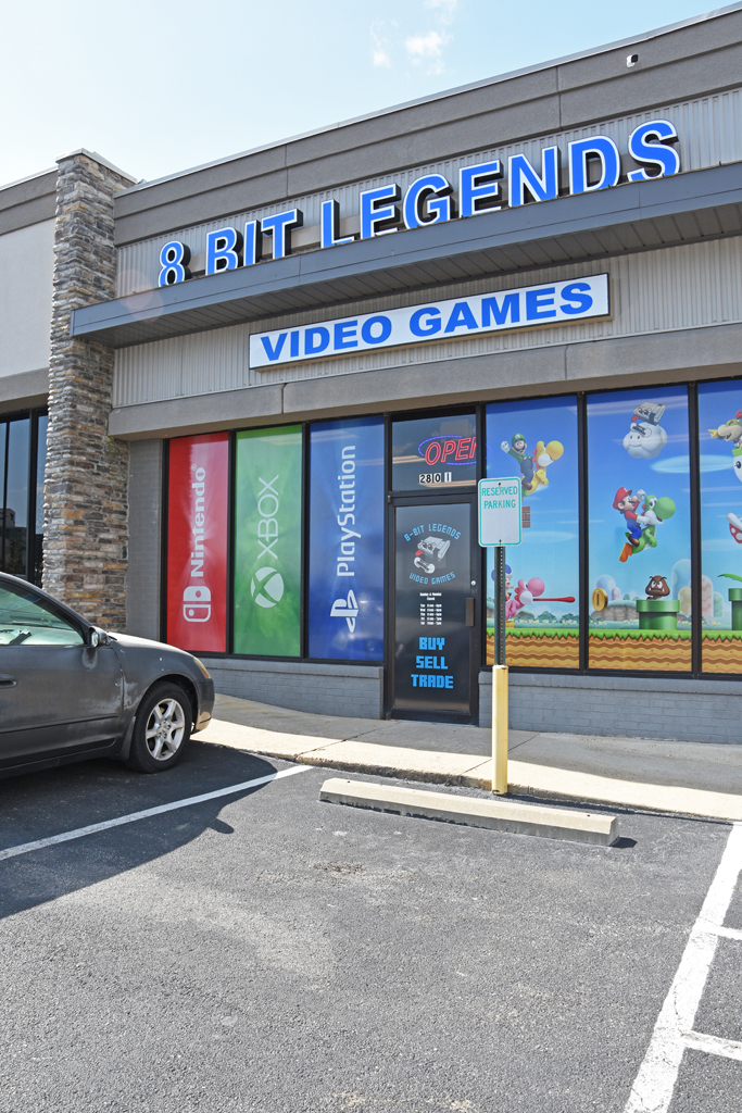 8 Bit Legends Video Games, tienda de TCG en Jonesboro