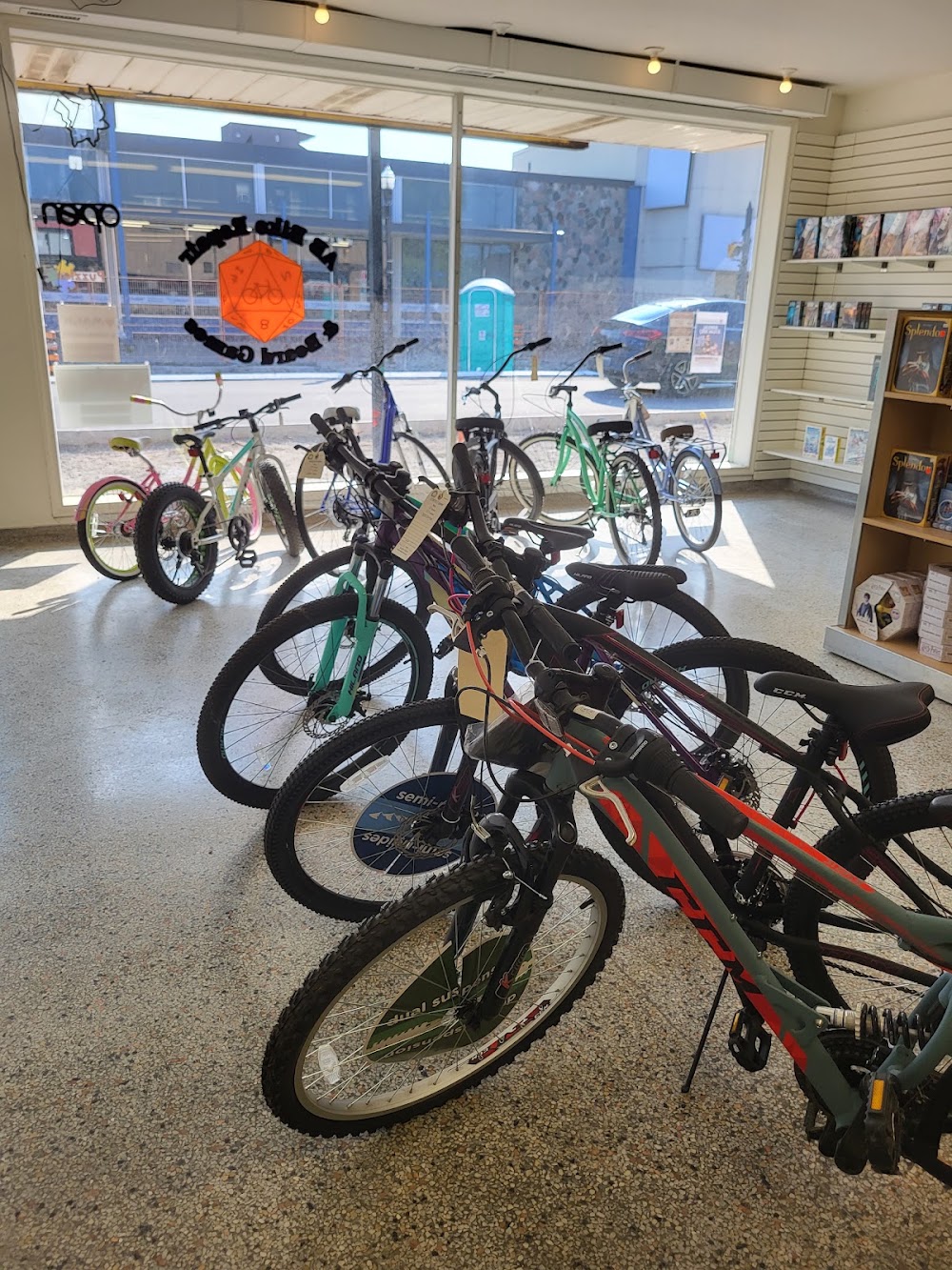 AB Bike Repair & Board Games, tienda de TCG en Essex