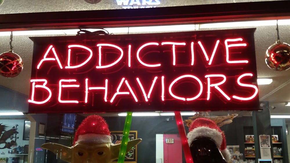 Addictive Behaviors, tienda de TCG en Eugene