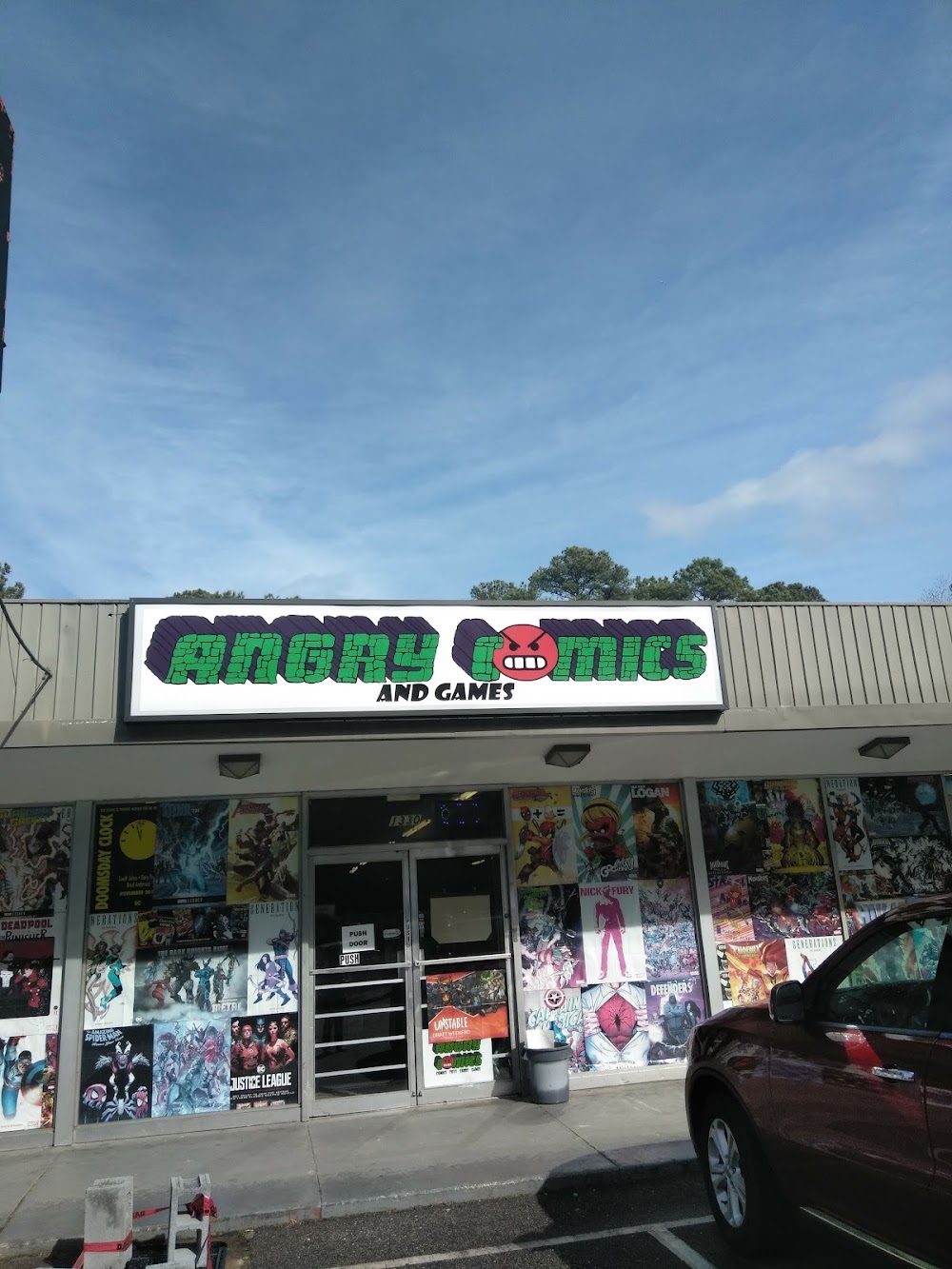Angry Comics, tienda de TCG en Fayetteville