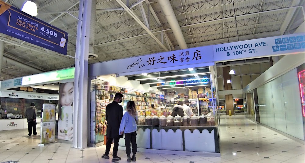 Aria Snacks and Hobbies, tienda de TCG en Markham