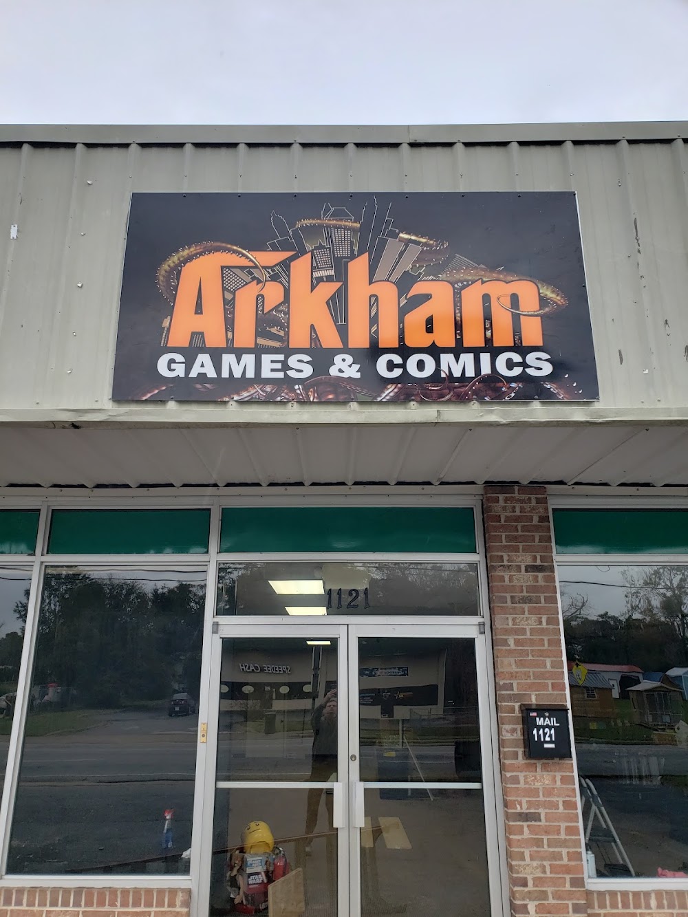 Arkham Games and Comics, tienda de TCG en Bainbridge