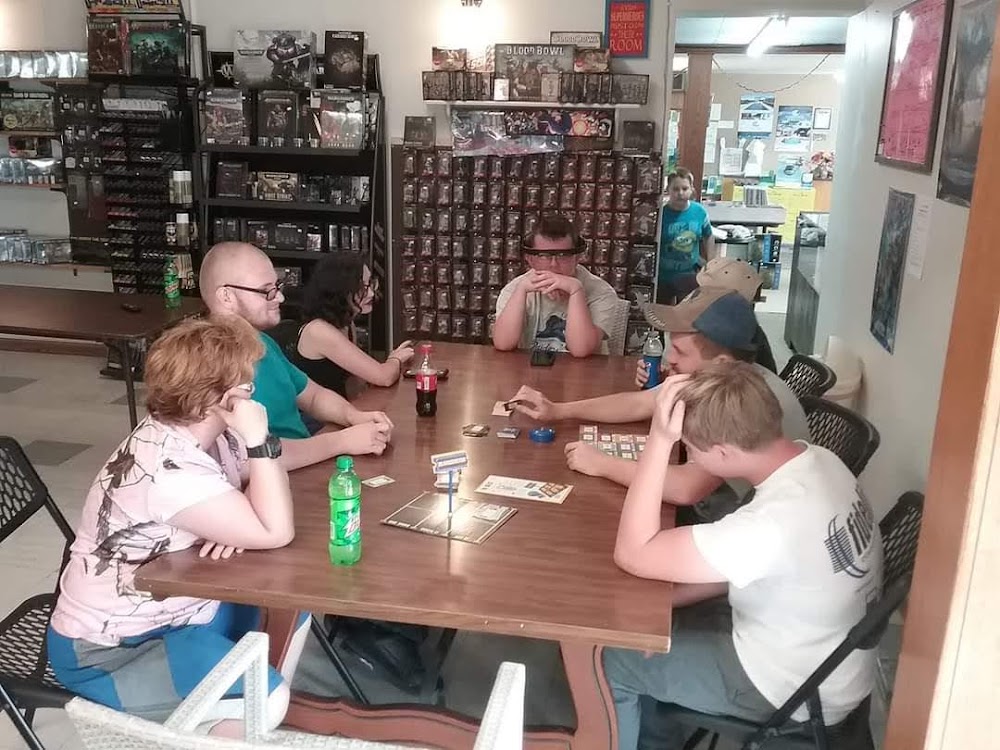 ATC Den, tienda de TCG en Salem