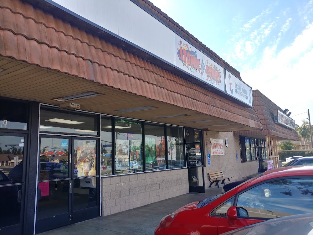 Atomic Comics, tienda de TCG en Artesia