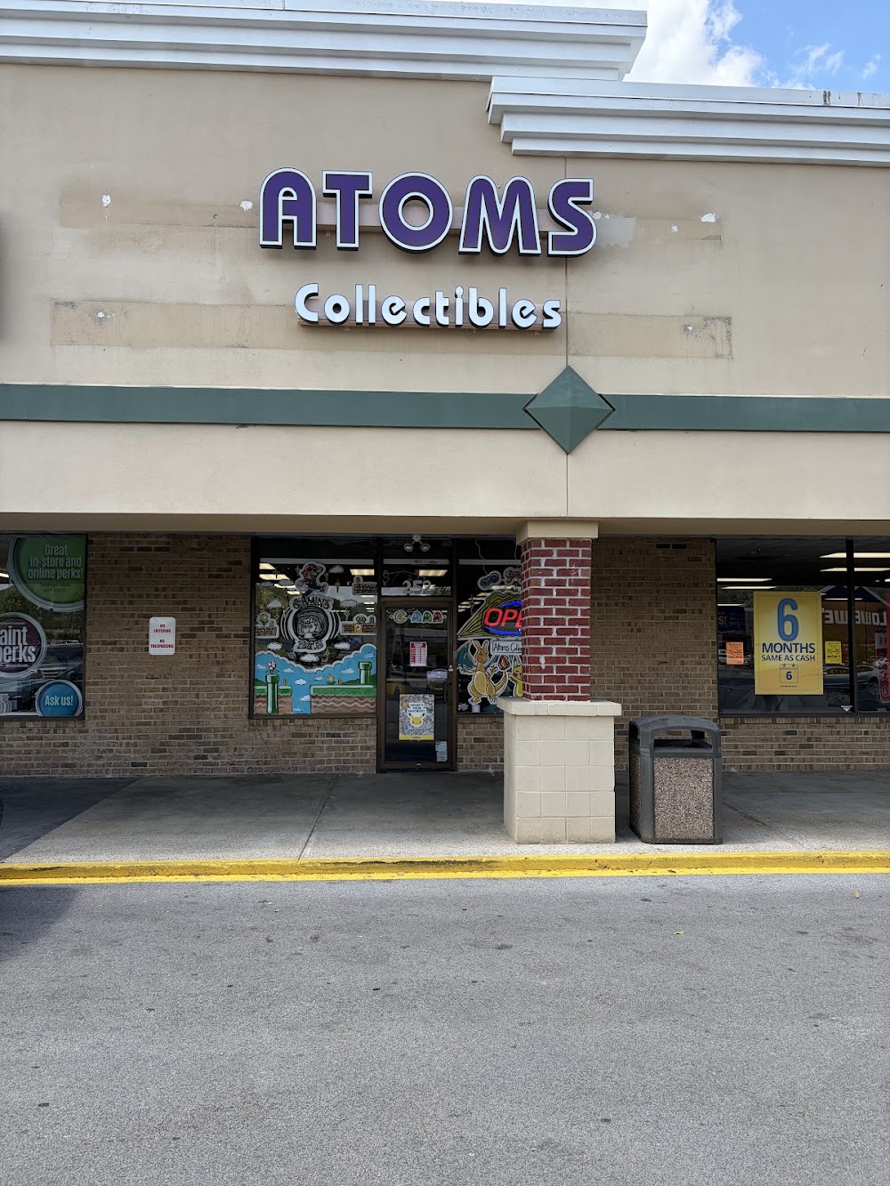 Atoms Collectibles, tienda de TCG en Morehead
