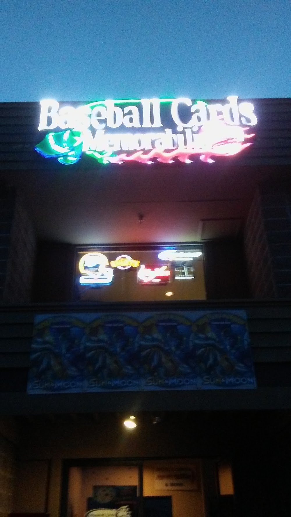 Baseball Cards and Memorabilia, tienda de TCG en Rohnert Park