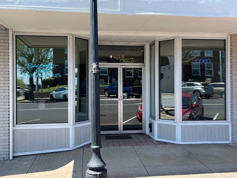 Basement Bar Collectibles LLC, a TCG store in Benton