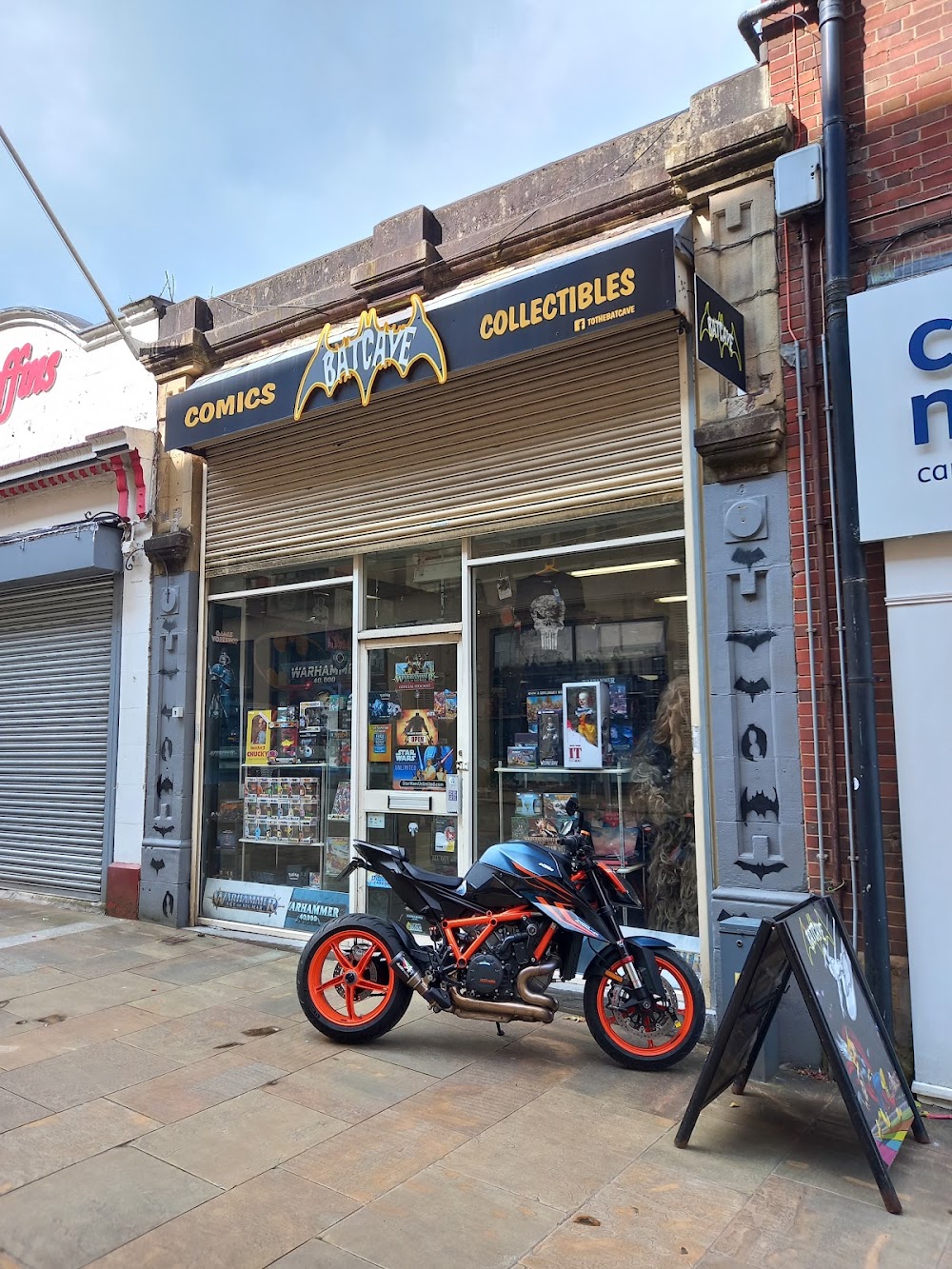 Batcave, tienda de TCG en Blackburn