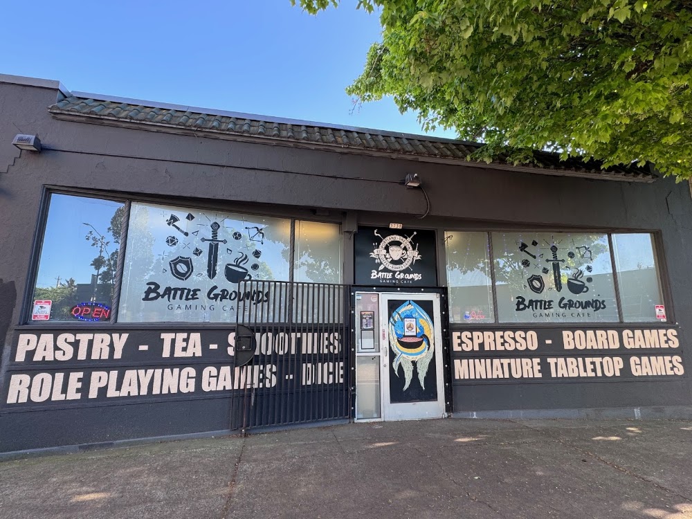 Battle Grounds Gaming Cafe, tienda de TCG en Portland