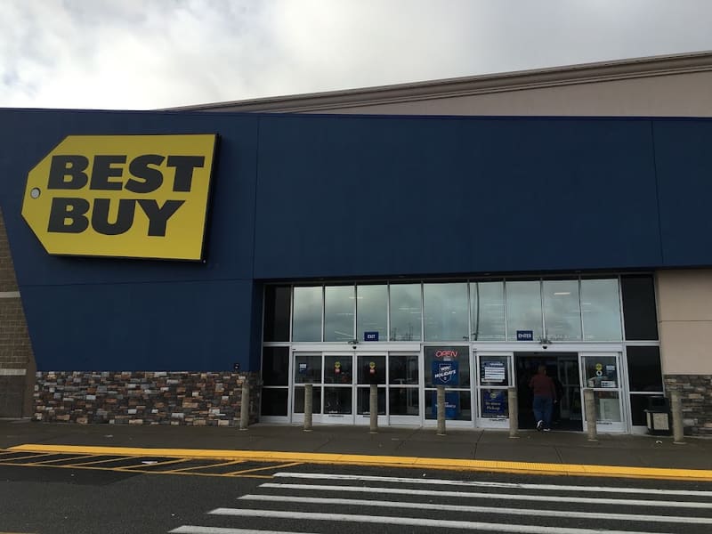 Best Buy - Millbury, a TCG store in Millbury