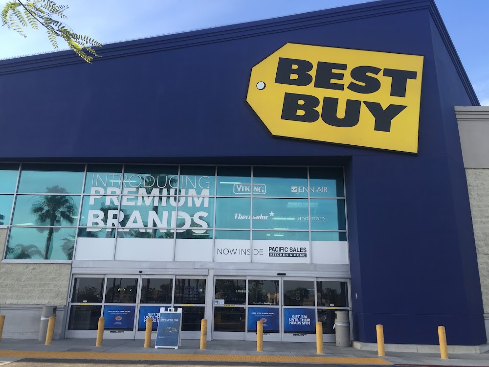 Best Buy - Oxnard, tienda de TCG en Oxnard