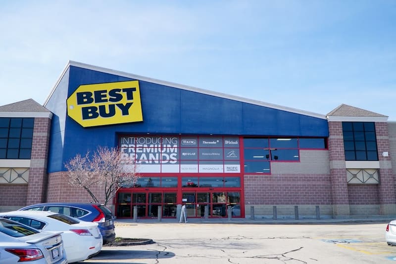 Best Buy - Salem, a TCG store in Salem