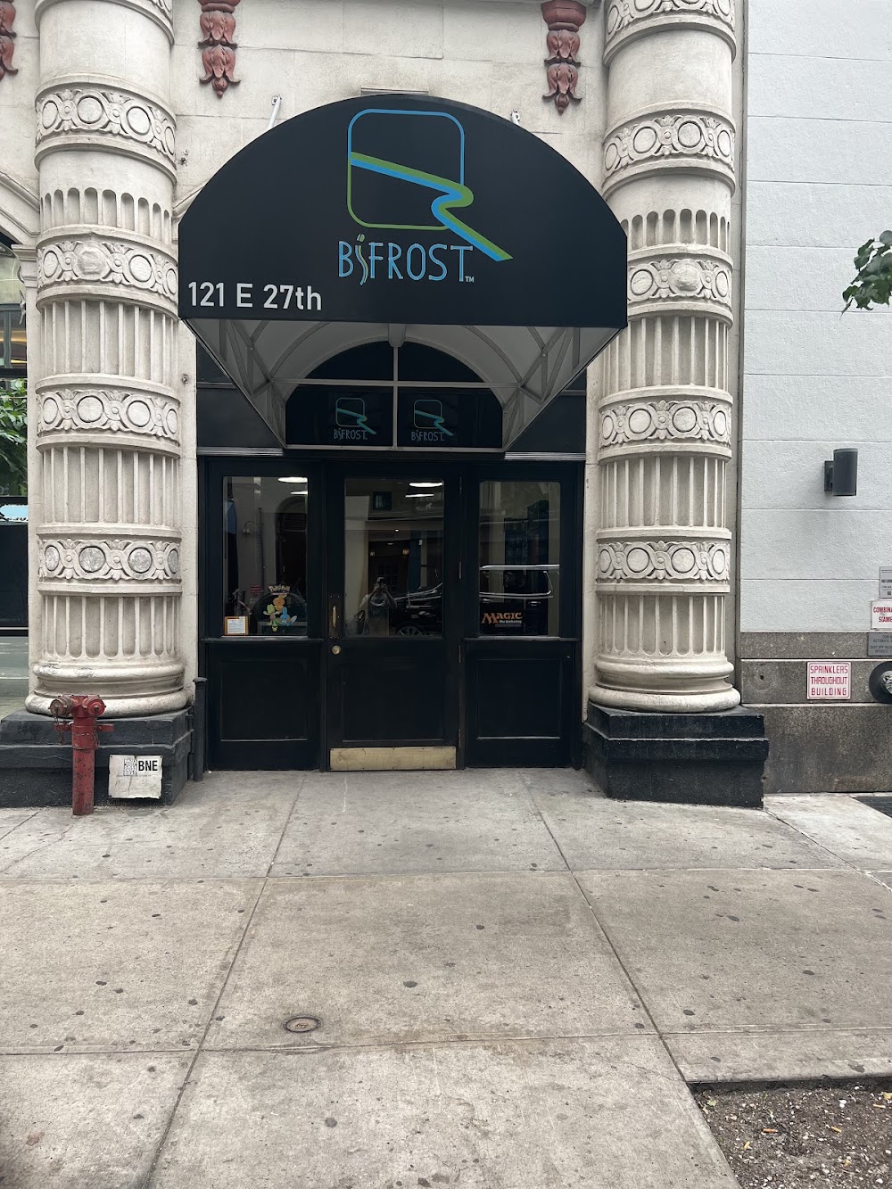Bifrost Games, tienda de TCG en New York