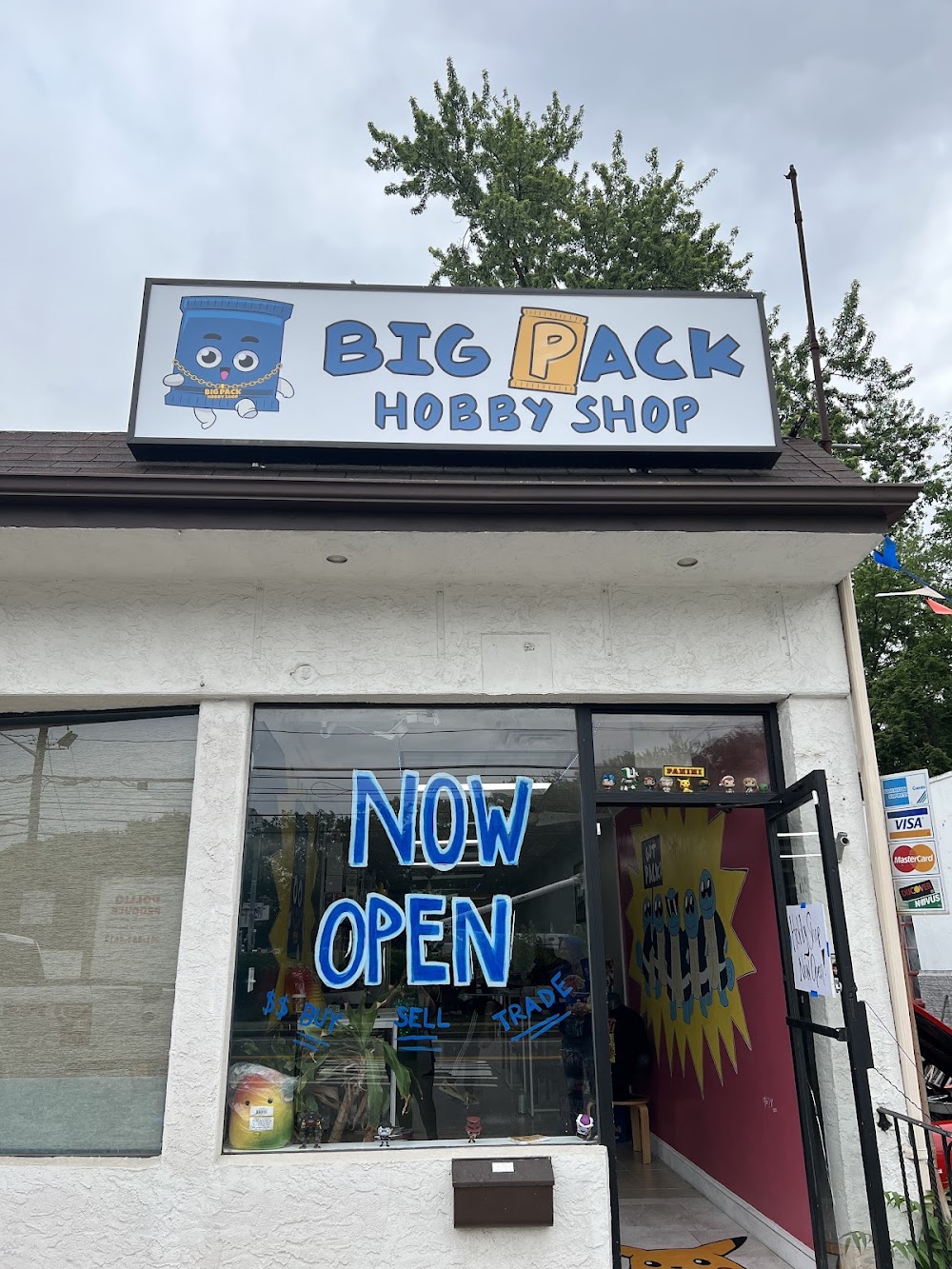 BIG PACK HOBBY SHOP, tienda de TCG en Rochelle Park