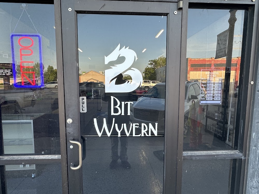 Bit Wyvern, tienda de TCG en McLoud