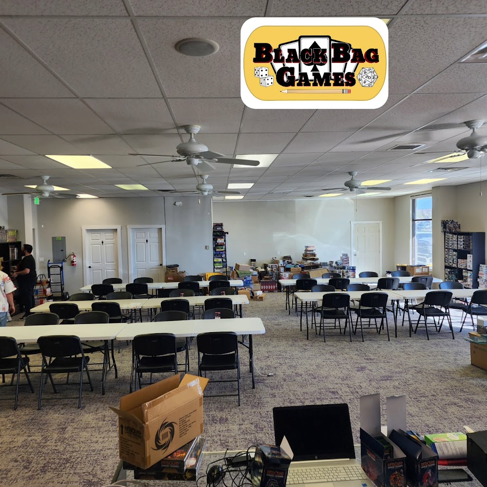 Blackbag Games, tienda de TCG en Farmington