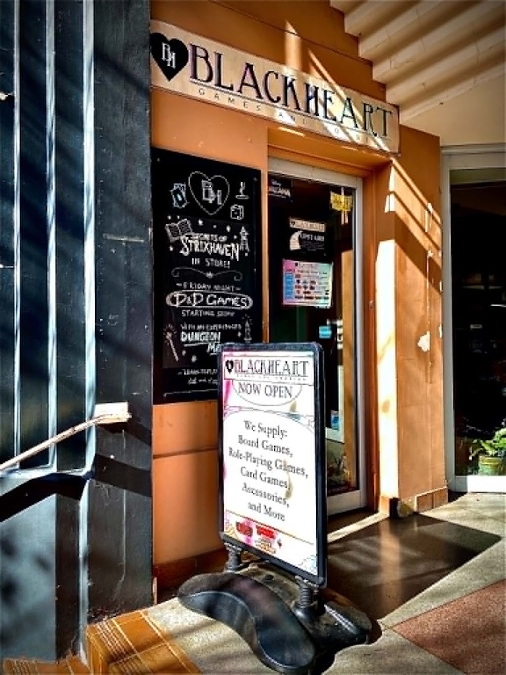 Blackheart Games & Hobbies, tienda de TCG en Armidale