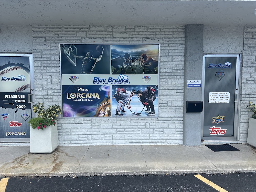 Blue Breaks Sarasota, tienda de TCG en Sarasota