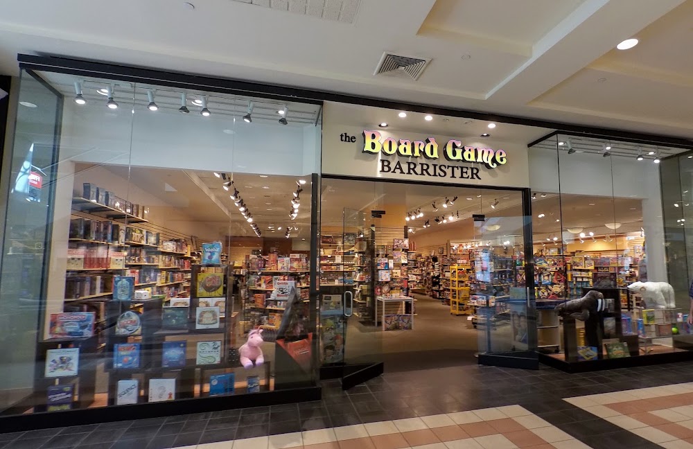 Board Game Barrister - Mayfair, tienda de TCG en Wauwatosa