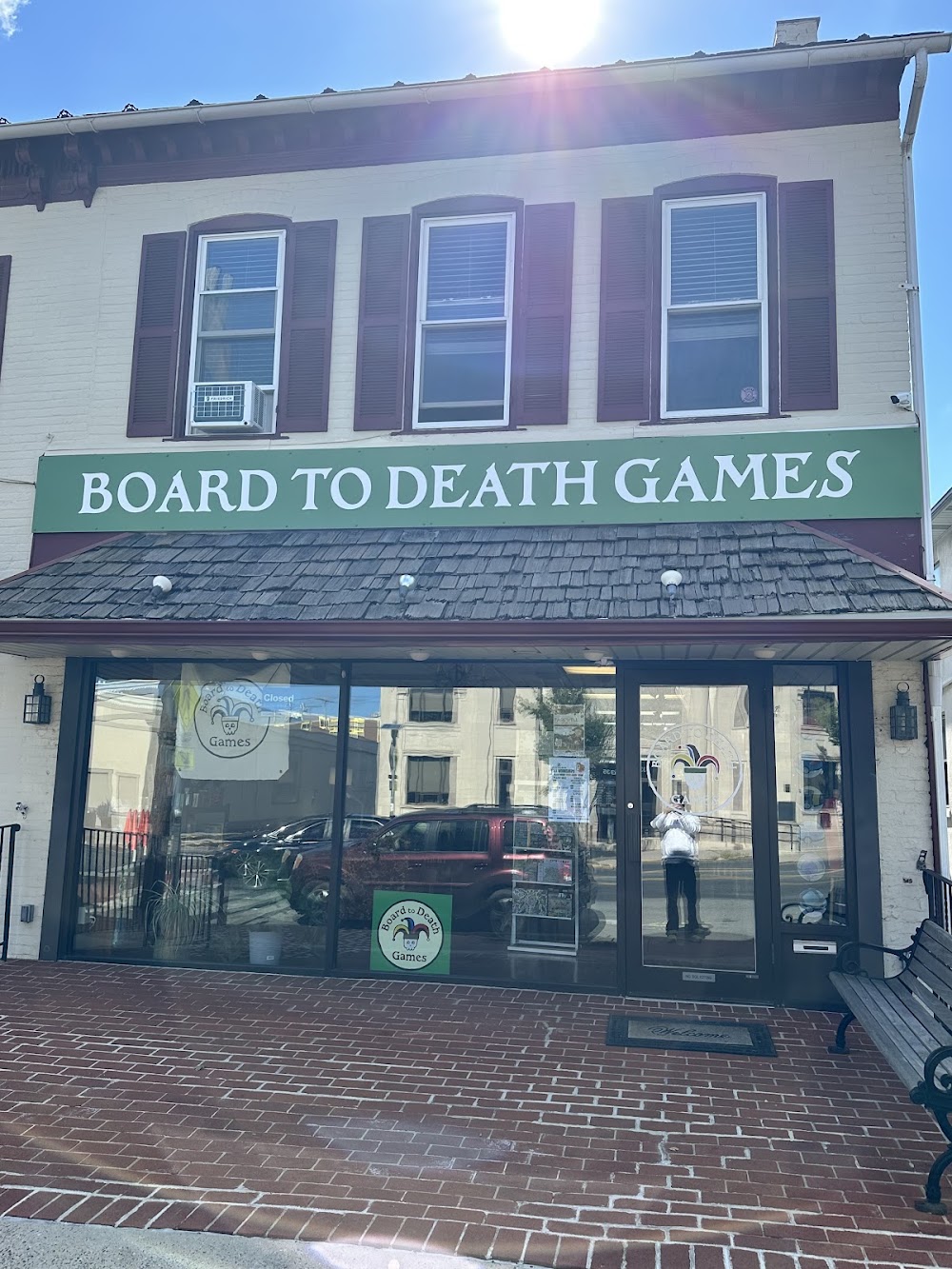 Board to Death Games, tienda de TCG en Emmaus