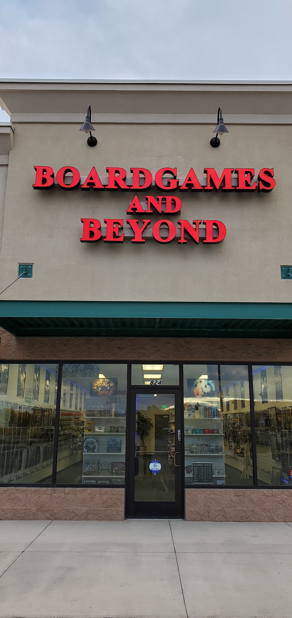 Boardgames And Beyond, tienda de TCG en Spanish Fork