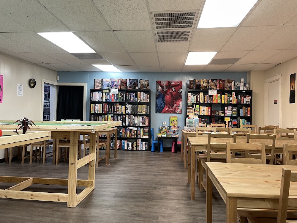 Bricks and Heroes, tienda de TCG en Huntsville