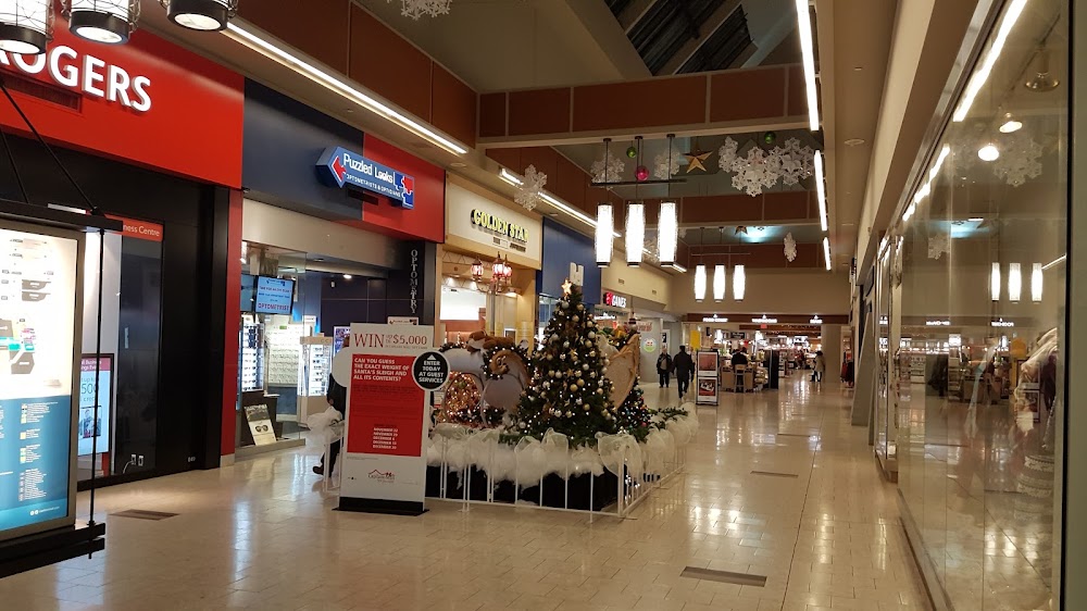 CAPILANO MALL, tienda de TCG en North Vancouver