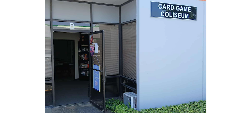 Card Game Coliseum, tienda de TCG en Orange