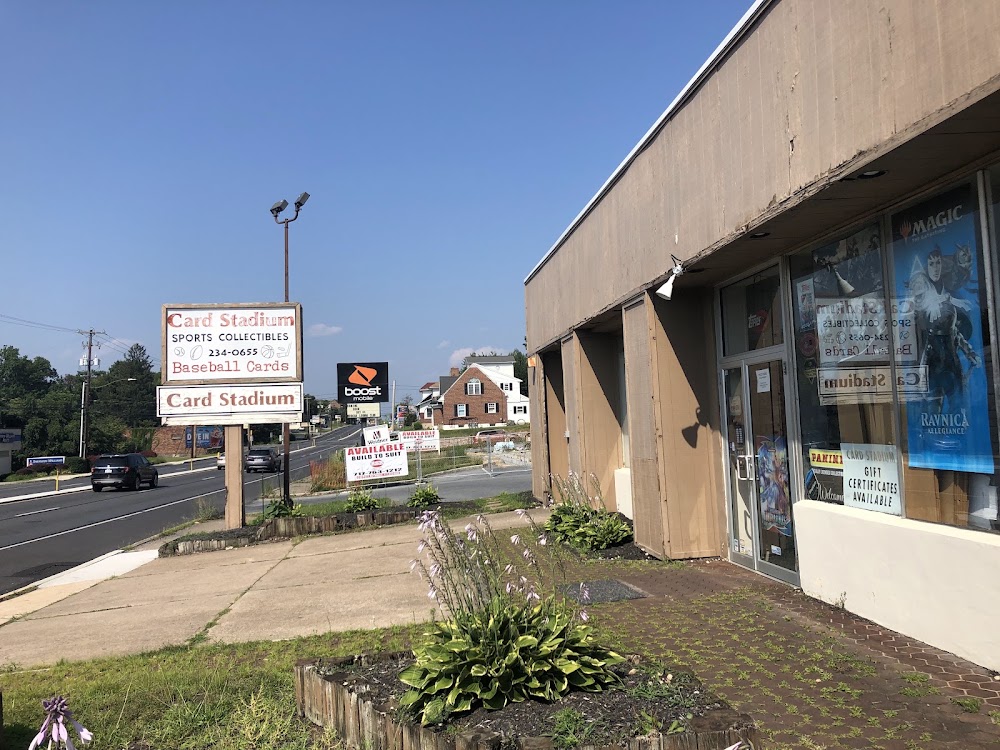 CARD STADIUM, tienda de TCG en Harrisburg