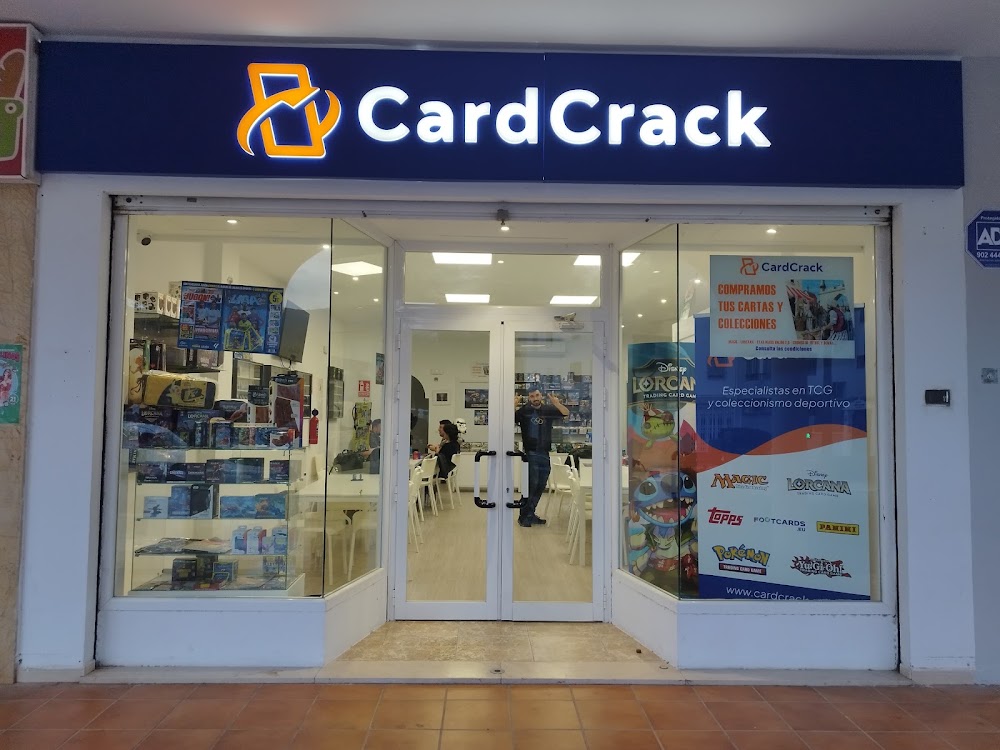 CardCrack, tienda de TCG en Torremolinos