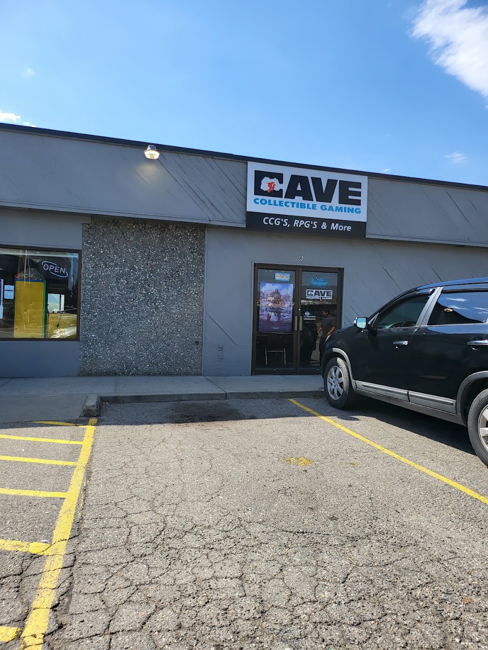 Cave Collectible Gaming, tienda de TCG en East Wenatchee