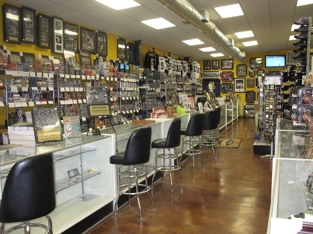 Chuck's Field of Dreams, tienda de TCG en Albany