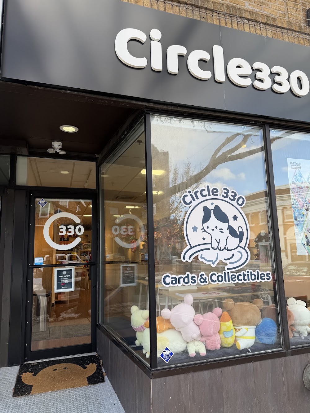 Circle330, tienda de TCG en Leonia