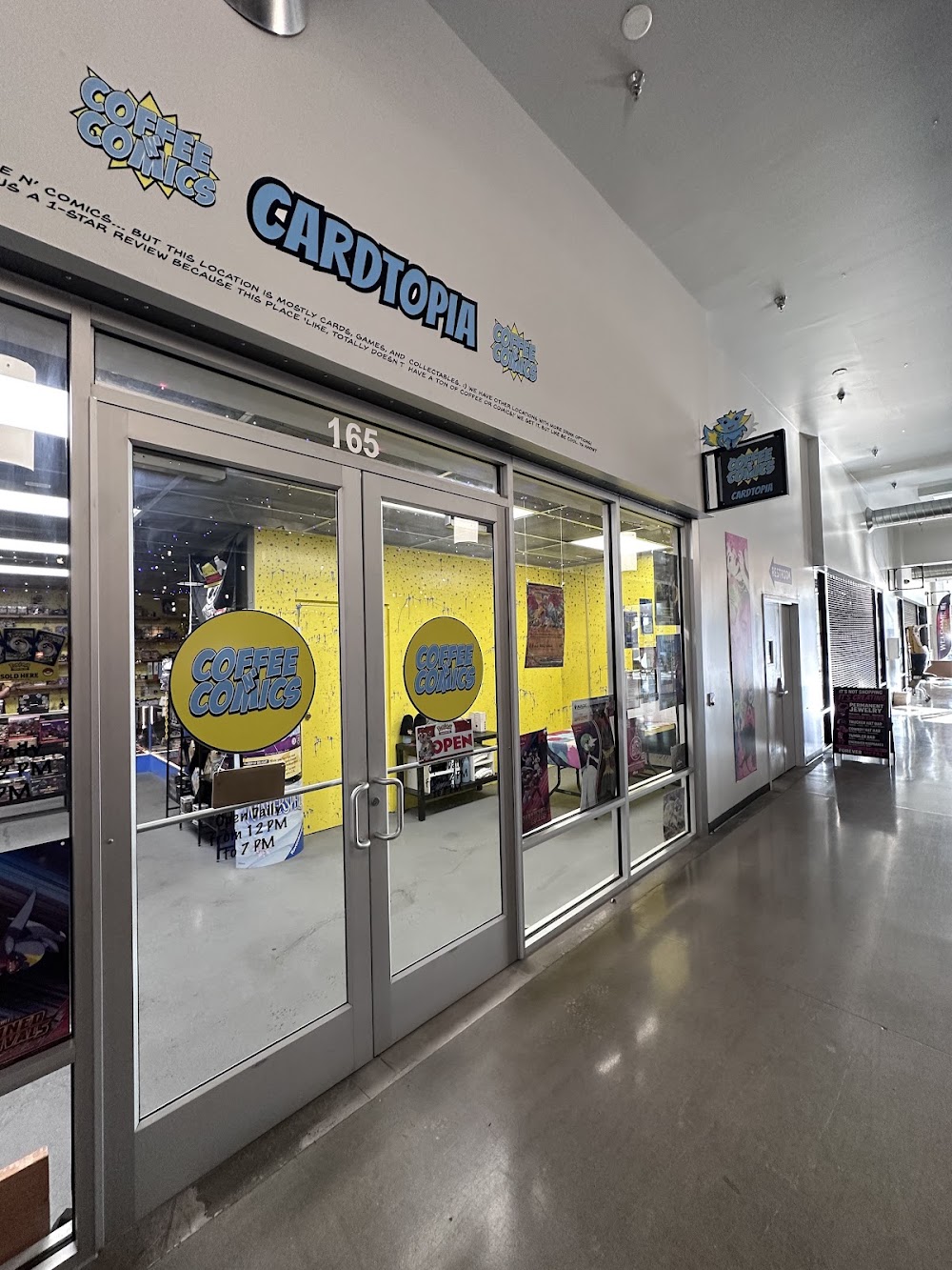 Coffee N' Comics - Cardtopia, tienda de TCG en Reno