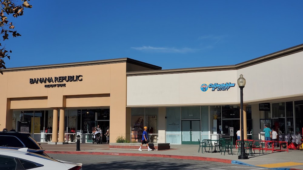 Collectablesnstuff, tienda de TCG en Gilroy