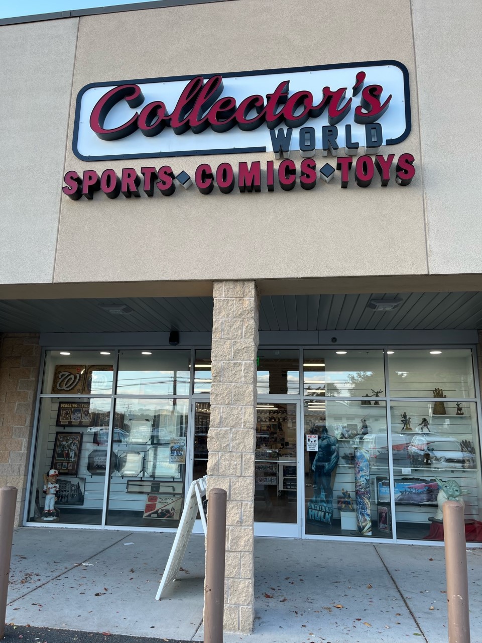 COLLECTORS WORLD, a TCG store in Annandale