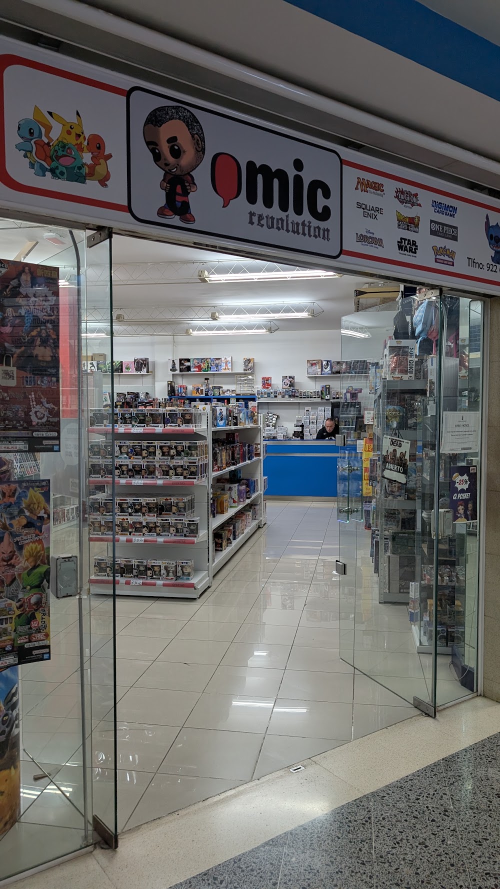 Comic Revolution, tienda de TCG en Santa Cruz de Tenerife