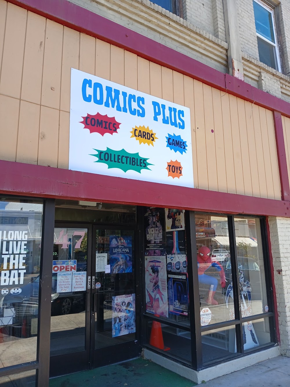 Comics Plus - Los Banos, tienda de TCG en Los Banos