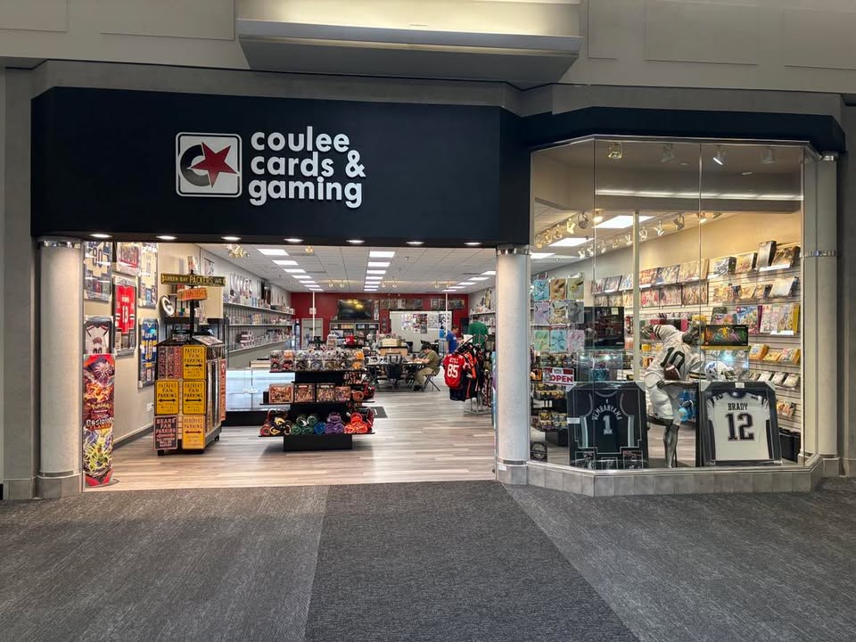 Coulee Cards and Gaming Dubuque, tienda de TCG en Dubuque