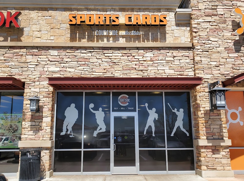 Courtside Collectibles, tienda de TCG en Thornton