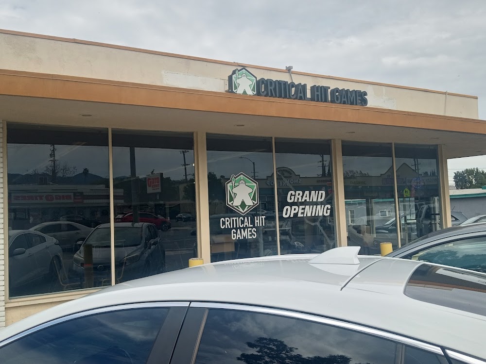Critical Hit Games - Corona, tienda de TCG en Corona