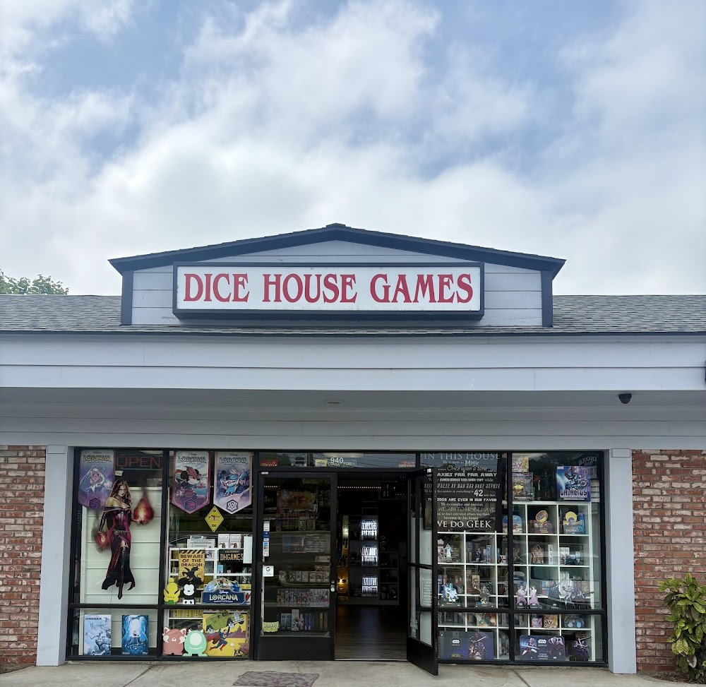 Dice House Games, tienda de TCG en Orange