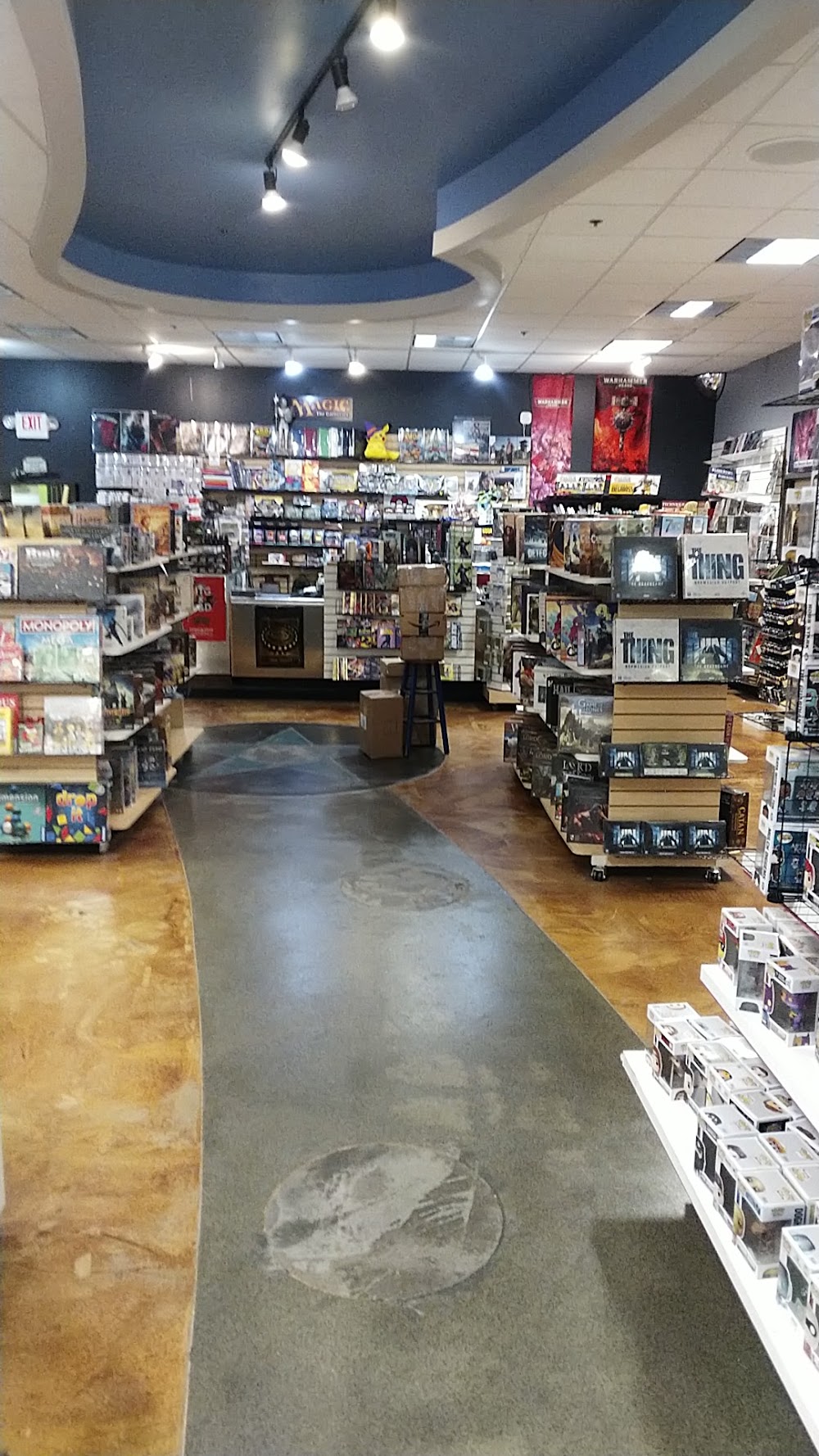 Dicehead Games and Comics LLC, tienda de TCG en Cleveland
