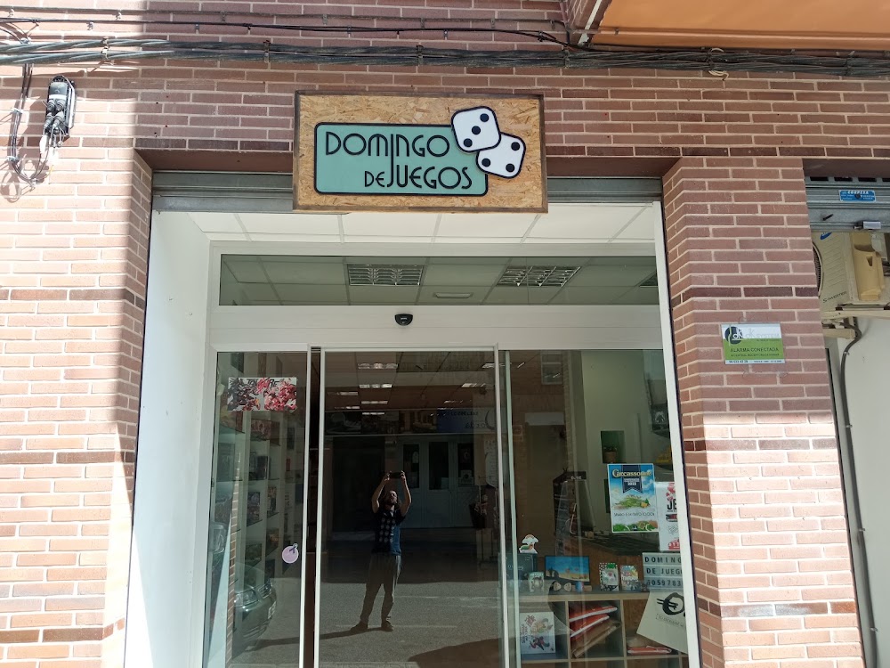 Domingo de Juegos, tienda de TCG en Muro d'Alcoi