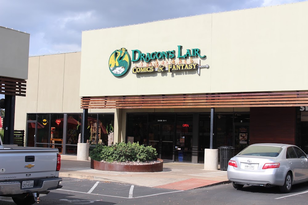 Dragon's Lair Comics & Fantasy Austin, tienda de TCG en Austin