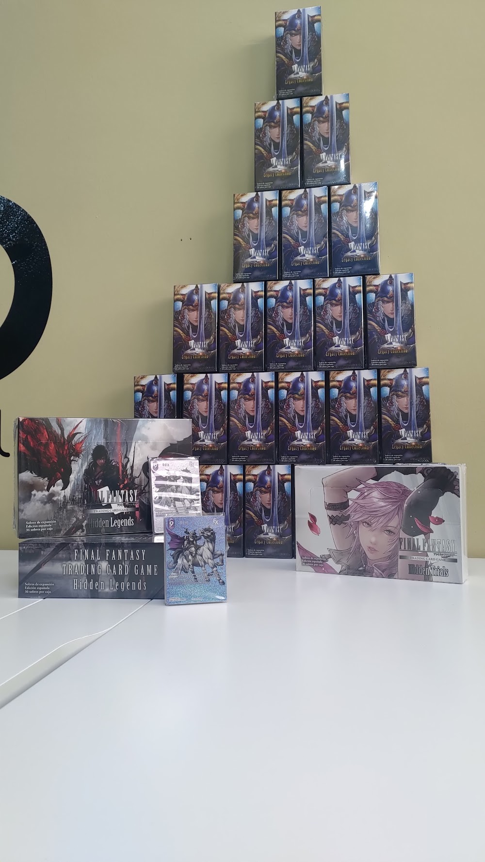 Dragones y Teclados, tienda de TCG en Estepona
