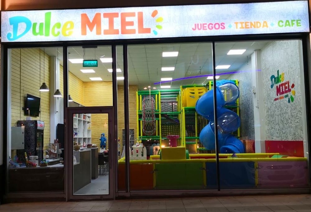 Dulce Miel Play Cafe, tienda de TCG en Puerto Montt