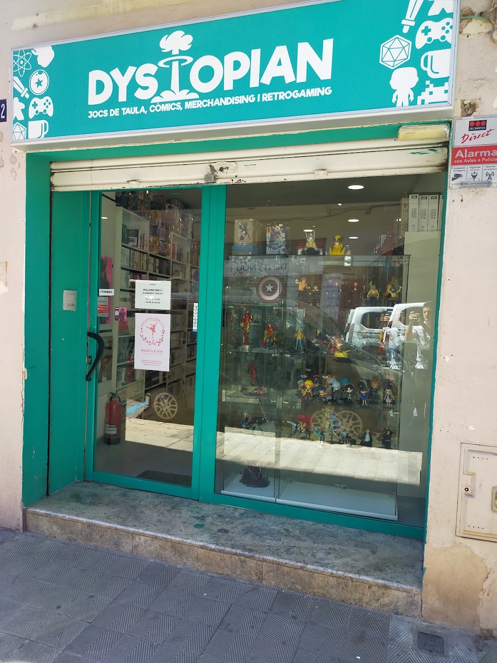 Dystopian Hobbies, tienda de TCG en Figueres