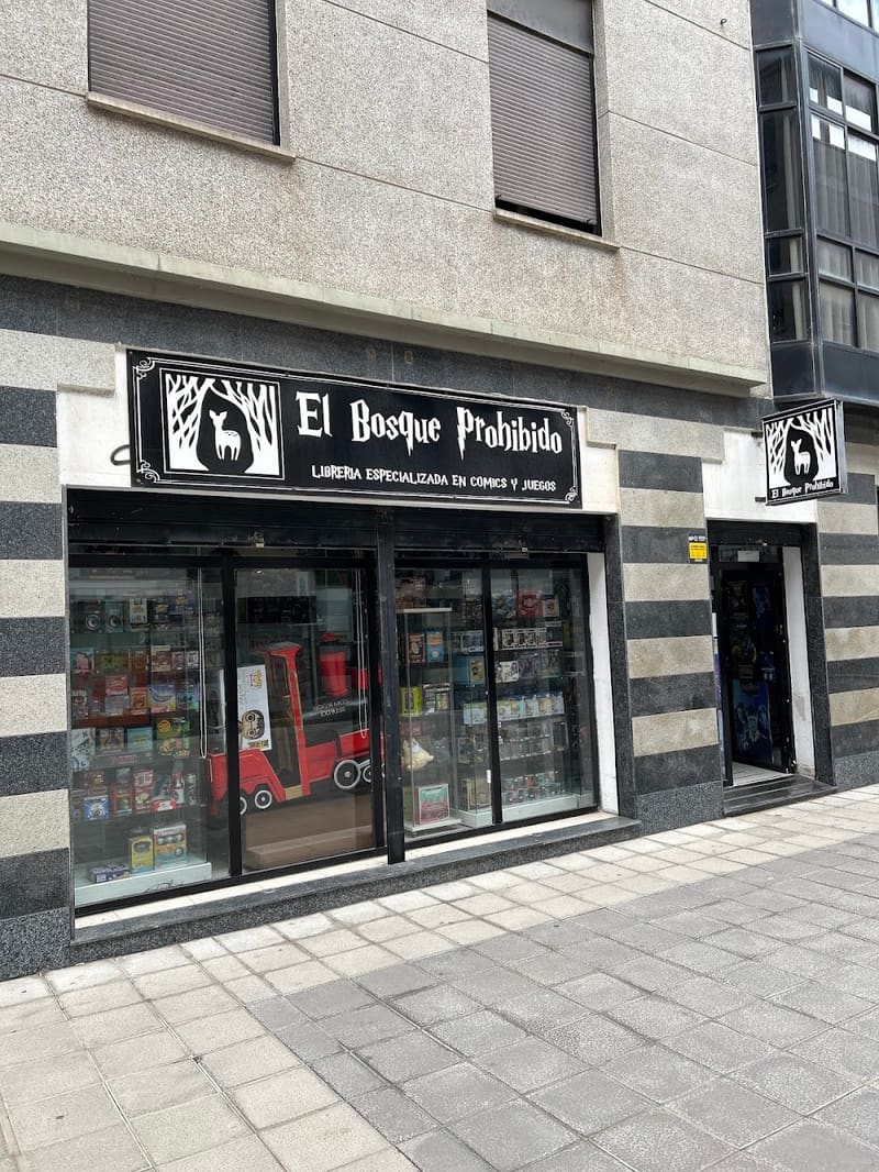 El Bosque Prohibido, tienda de TCG en San Cristóbal de La Laguna