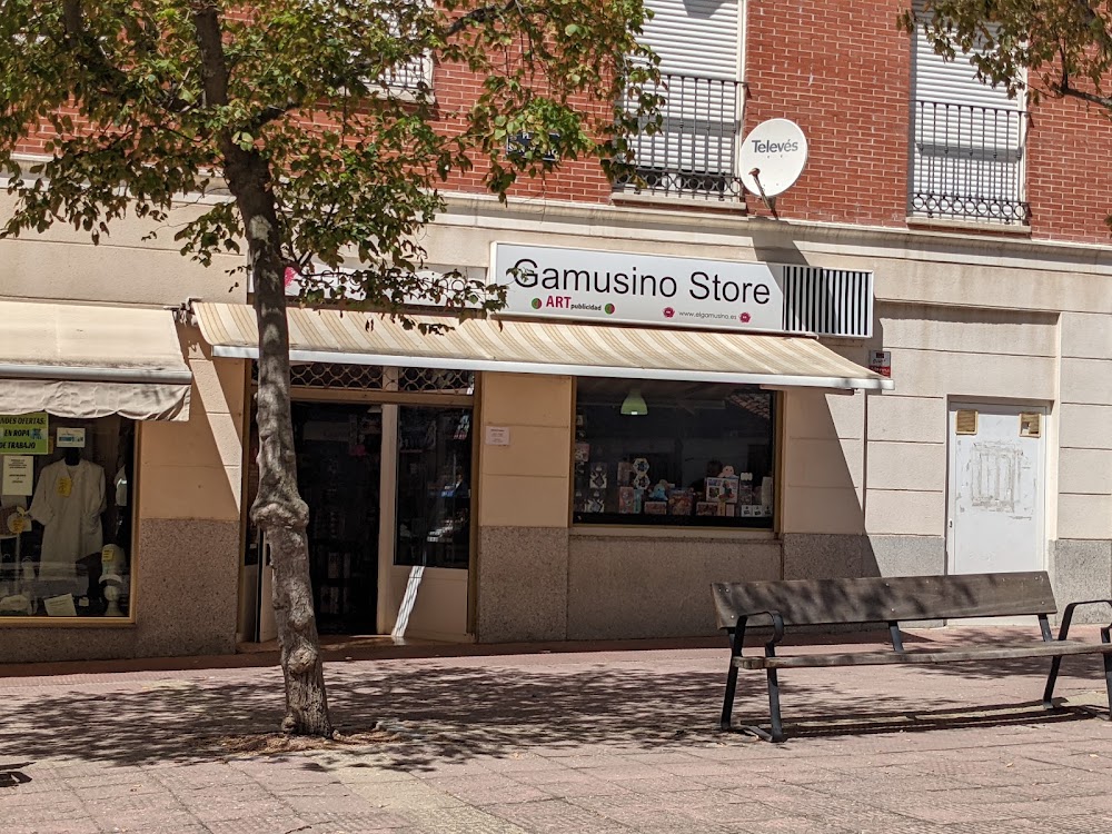 El Gamusino, tienda de TCG en Ávila
